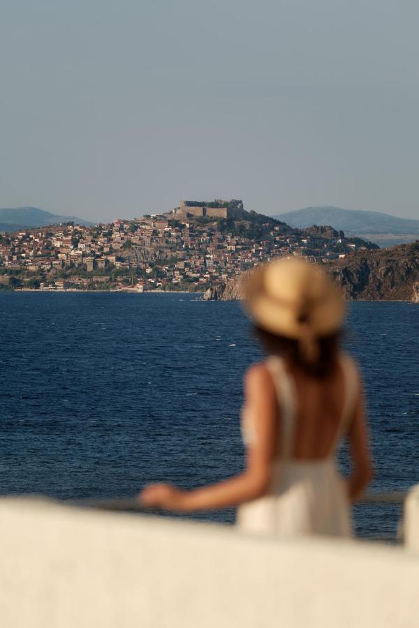 Little Bird Lesvos Aparthotel Petra  Exterior photo